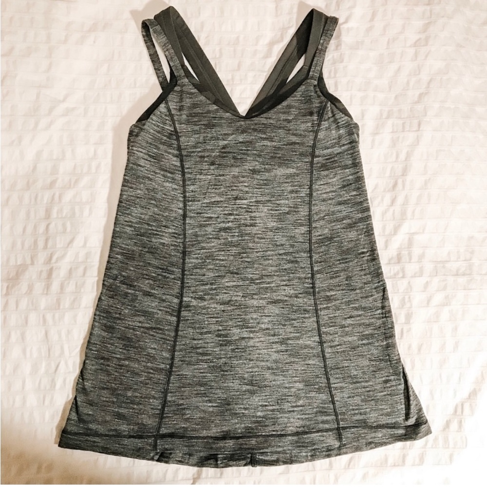 Lululemon Athletica 2-in-1 two in one Tank Built in Bra Green Size 4